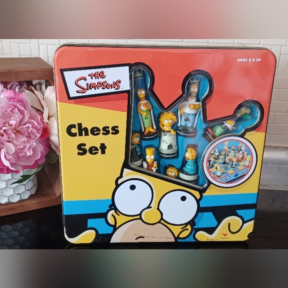 Vintage 1998 The Simpsons Chess Set Complete - Picture 1 of 11